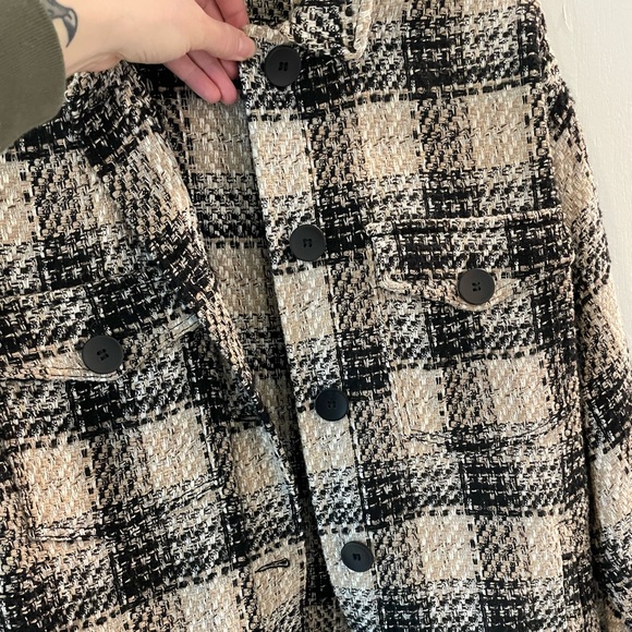 Zara Textured Plaid Overshirt - Picture 4 of 7